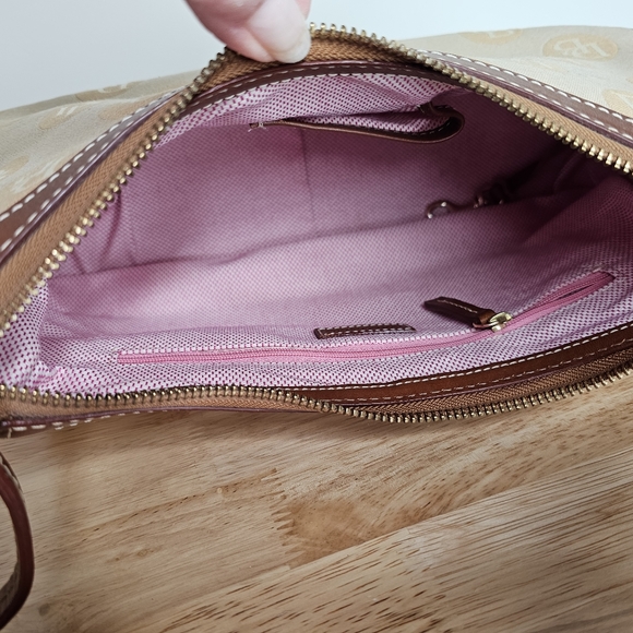 Dooney & Bourke Signature Hobo - Picture 13 of 13